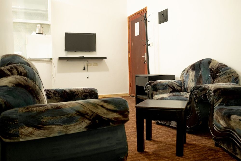 undefined Value place - Hostel 6