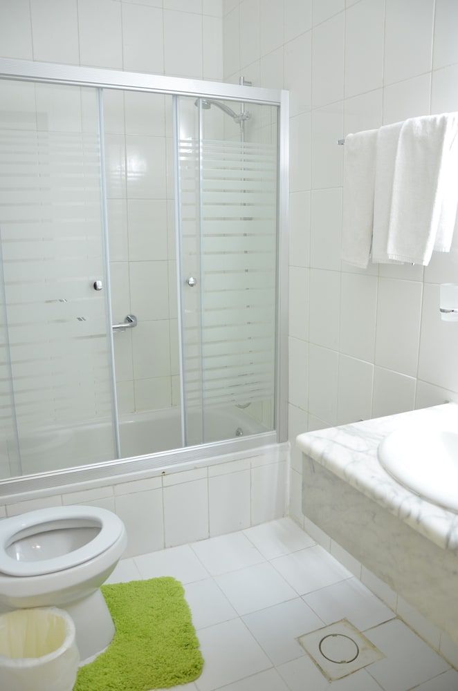 Amra Palace International Hotel Standard Twin Room, 1 Bedroom 4