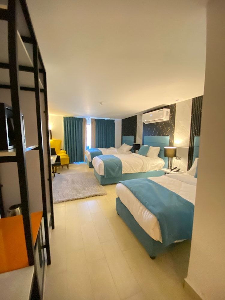 undefined The RN Hotels 9