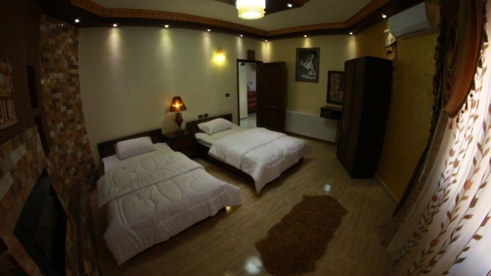 undefined Deluxe Villa Guest House 4