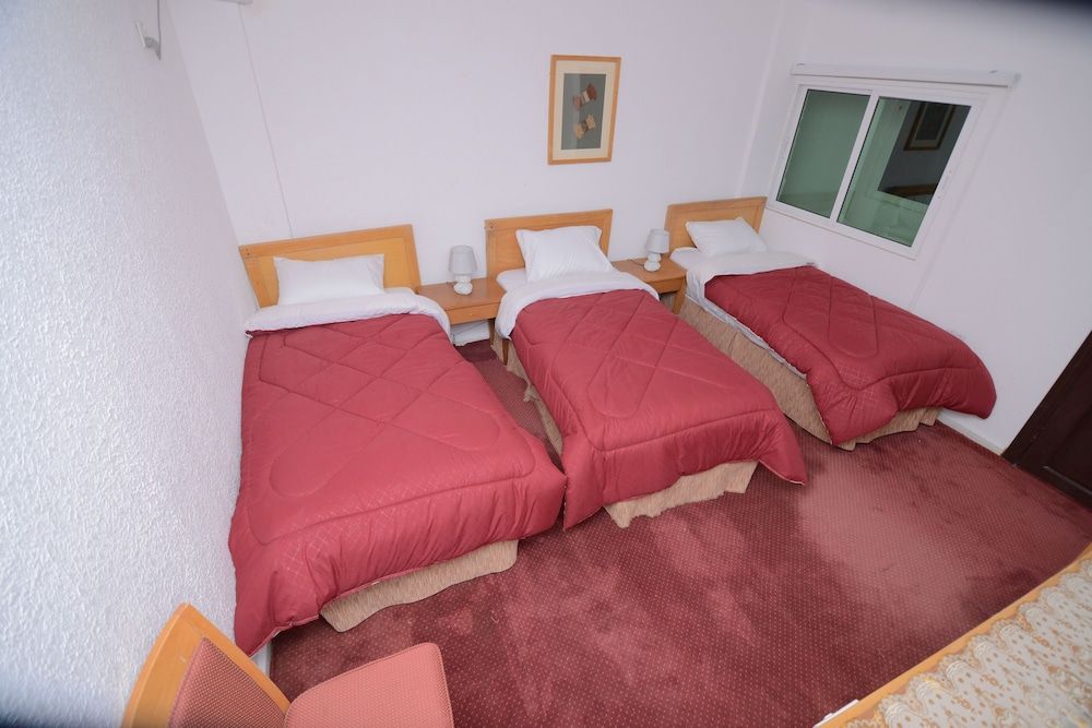 Petra Lion Hotel Deluxe Triple Room