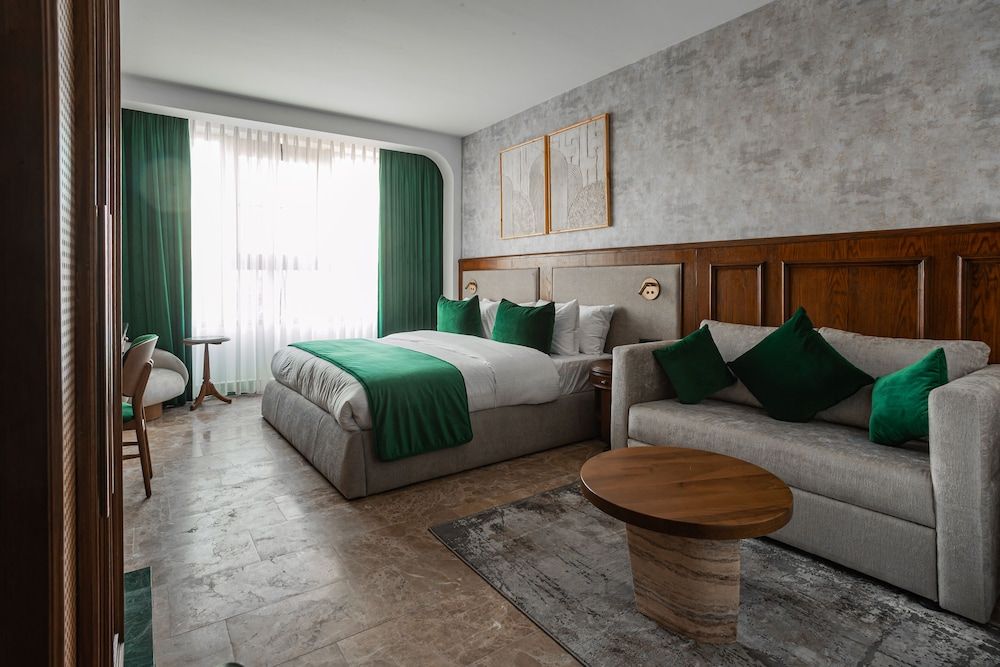 Bratus Hotel Aqaba Deluxe Double Room, 1 King Bed, City View 6