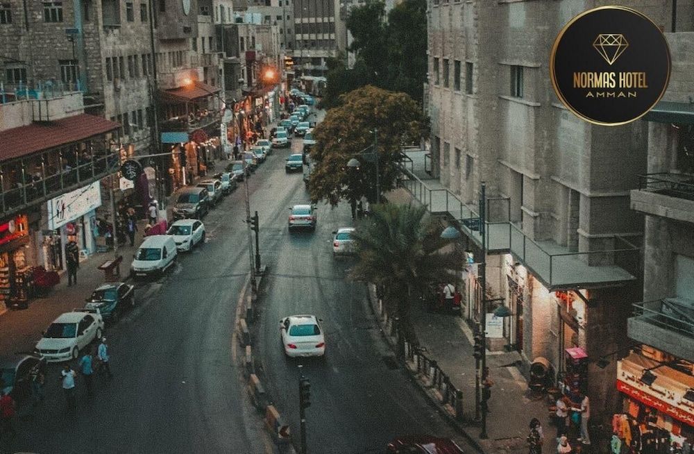 undefined Normas Hotel 6