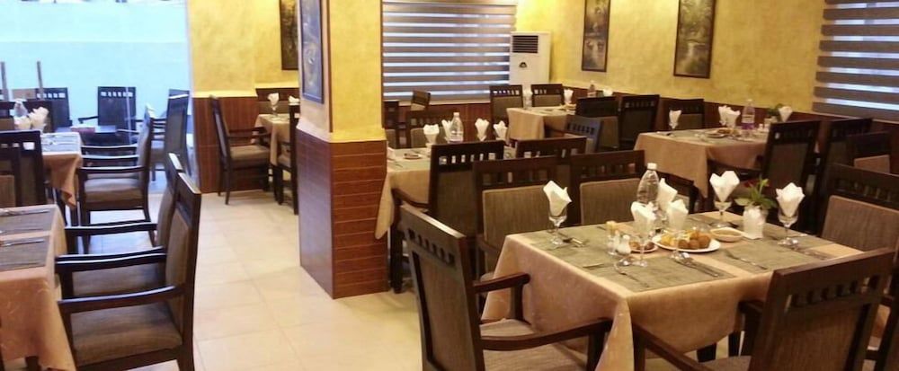 undefined Renad Hotel 8