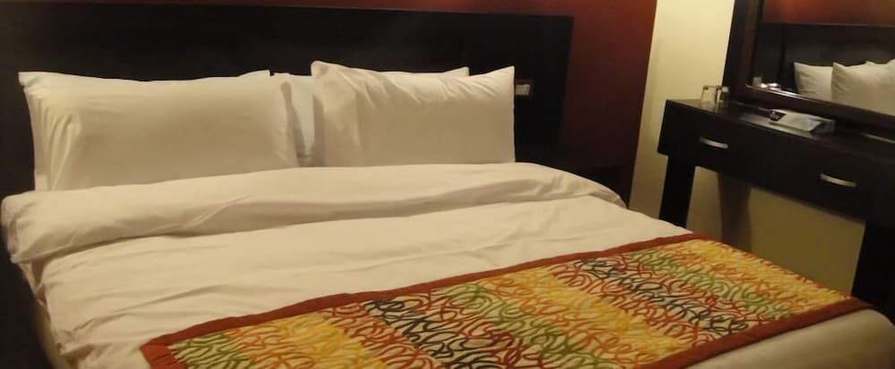 Renad Hotel Single Room 2