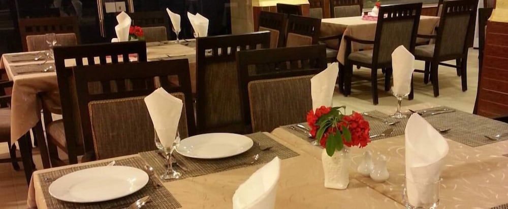 undefined Renad Hotel 10