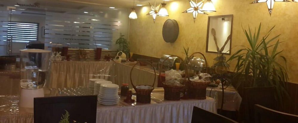 undefined Renad Hotel 9