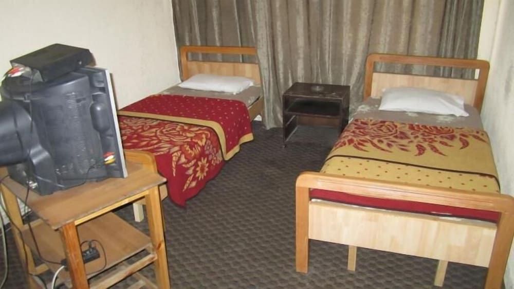 undefined Sultan Hotel 7