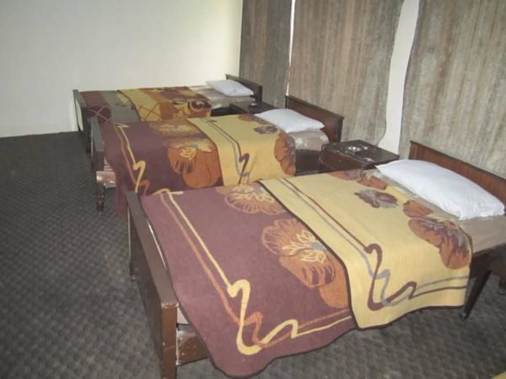 undefined Sultan Hotel 6
