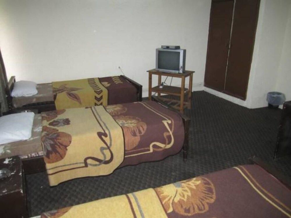 undefined Sultan Hotel 5
