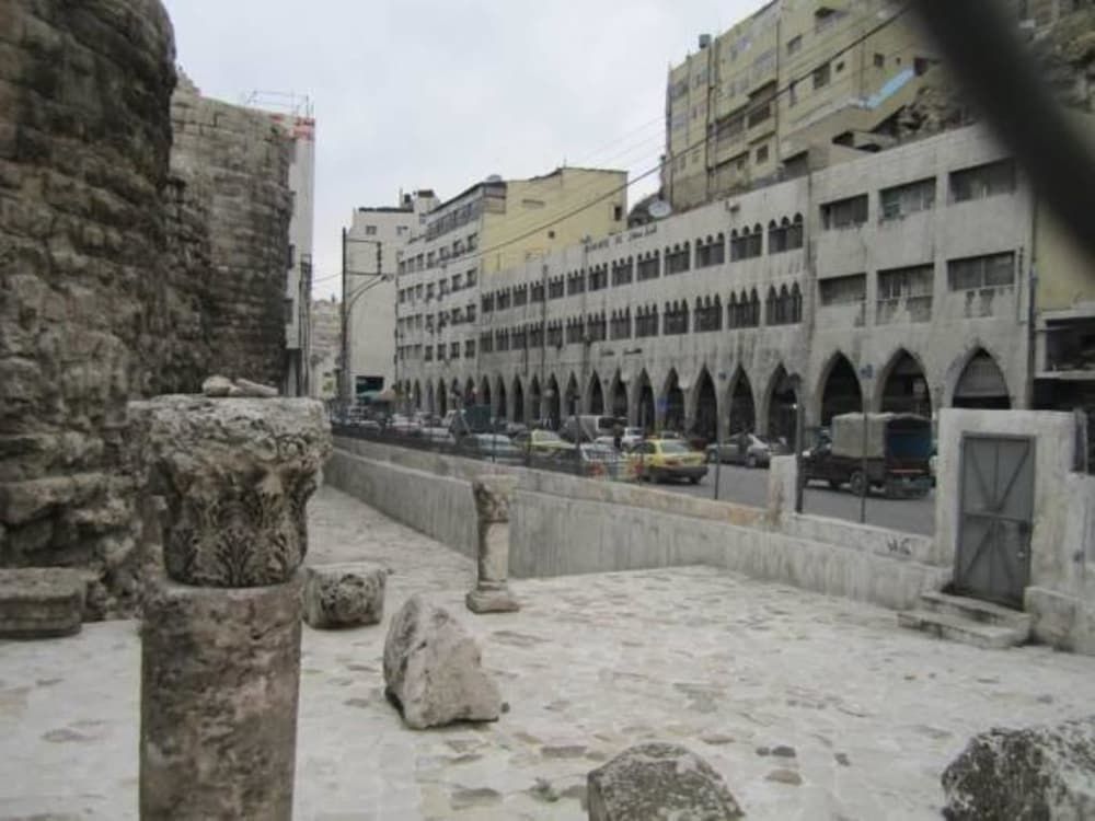 undefined Sultan Hotel