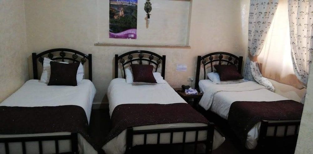 undefined Caravan Hotel 10