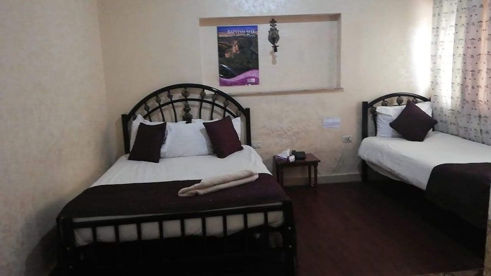 undefined Caravan Hotel 9