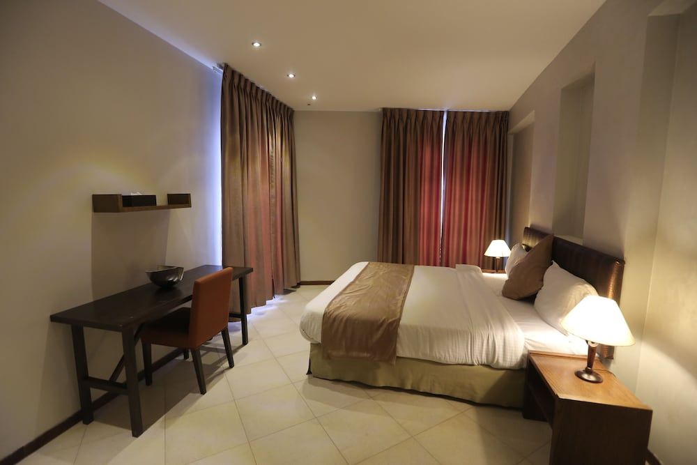 Executive Apartment, 1 Bedroom, Kitchenette, City View