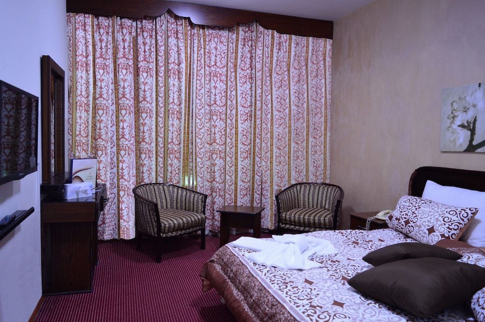 Abjar Hotel Double or Twin Room 8