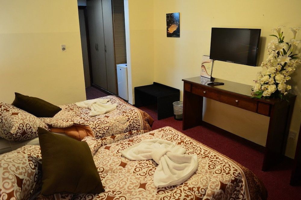 Abjar Hotel Double or Twin Room 5