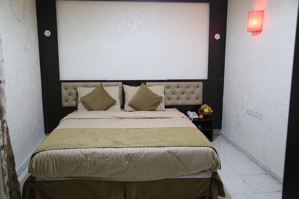 undefined Teeba Palace Hotel 5