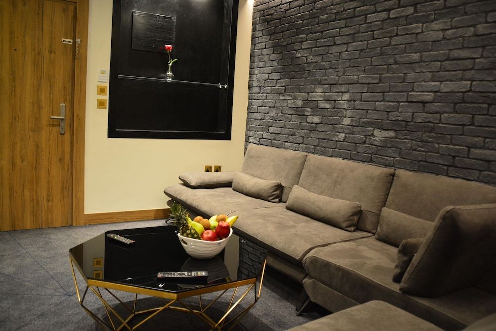 undefined Monarch Hotel Amman 8