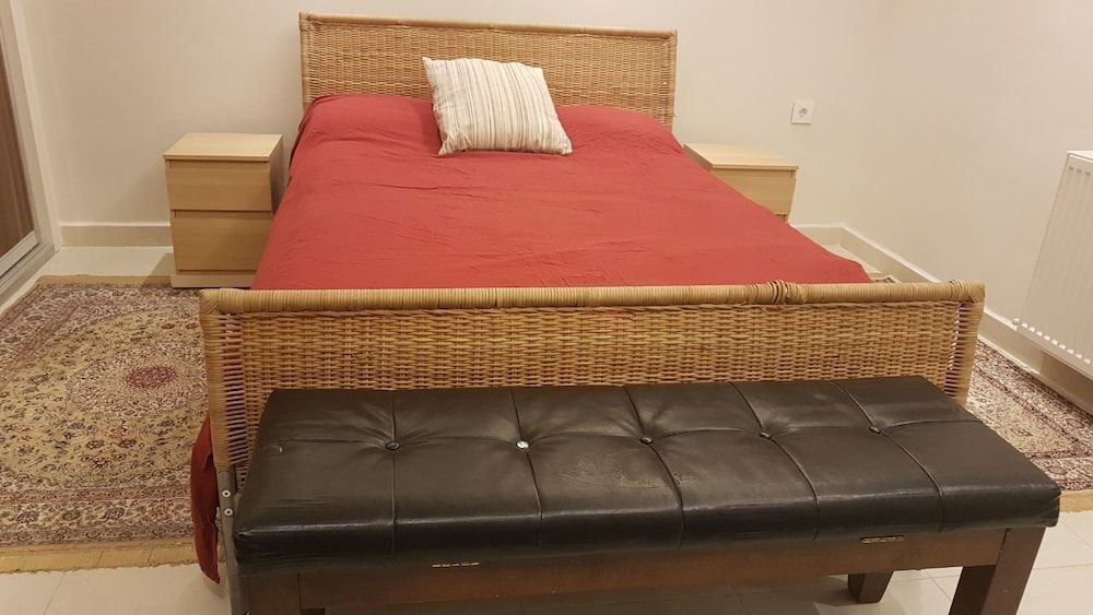 undefined 1 New Bedroom Apartment on Airport Road 9