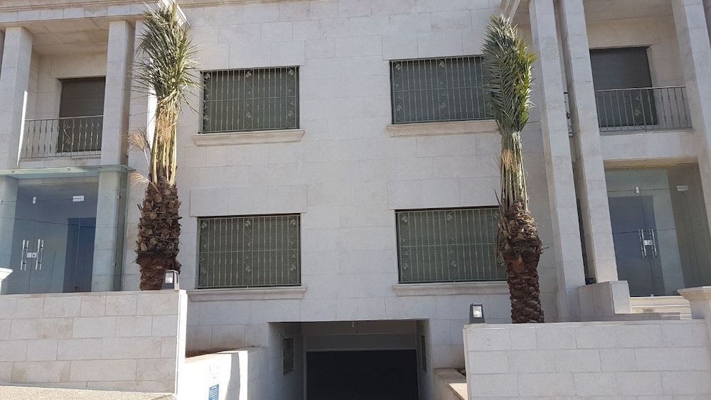 undefined 1 New Bedroom Apartment on Airport Road 5