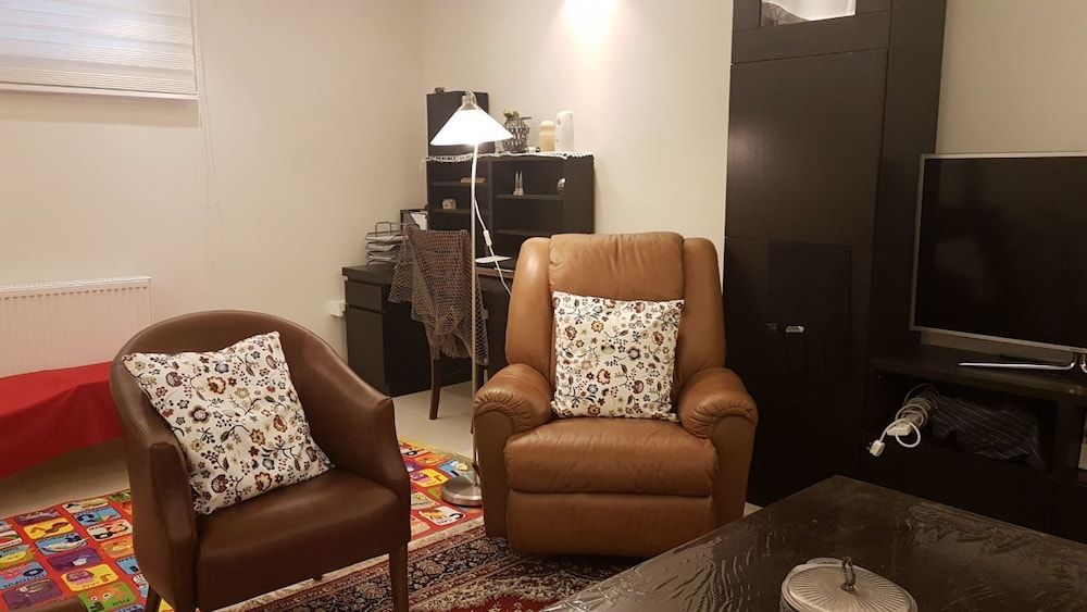 undefined 1 New Bedroom Apartment on Airport Road 8