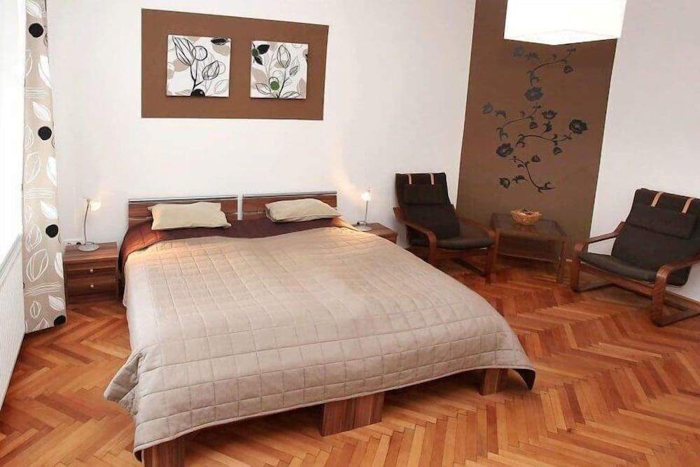undefined Apartments Ward