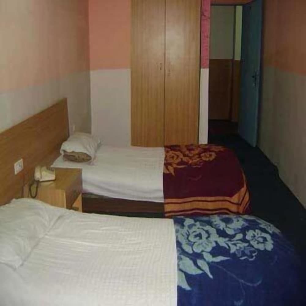 undefined Nihal Hotel 4