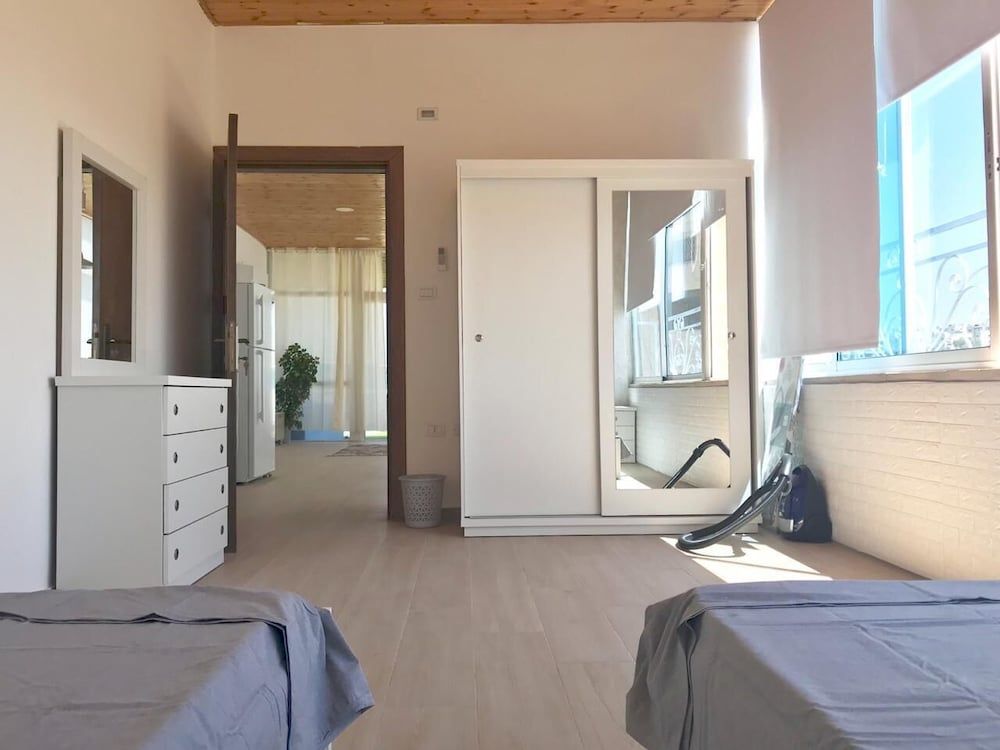 Marvelous Rooftop Deluxe Apartment 3