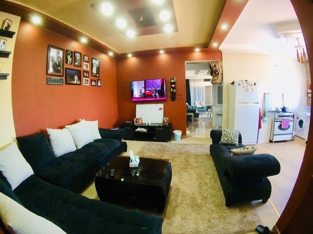 Marvelous Rooftop Apartment, 3 Bedrooms 16