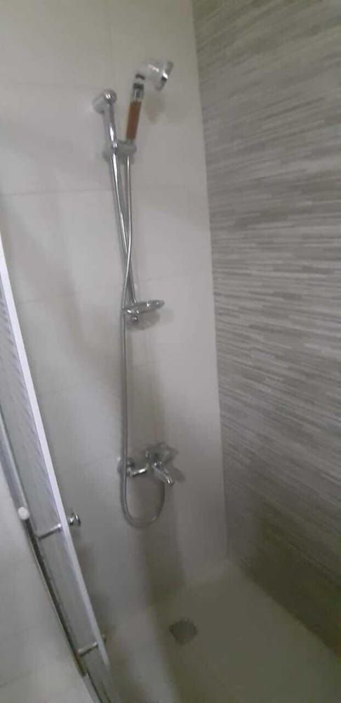 Marvelous Rooftop Apartment, 3 Bedrooms 24