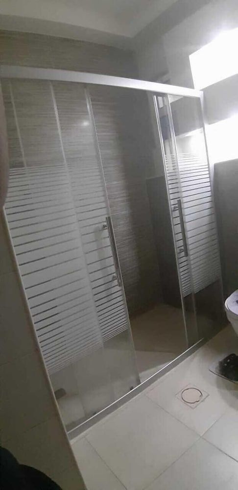 Marvelous Rooftop Apartment, 3 Bedrooms 21