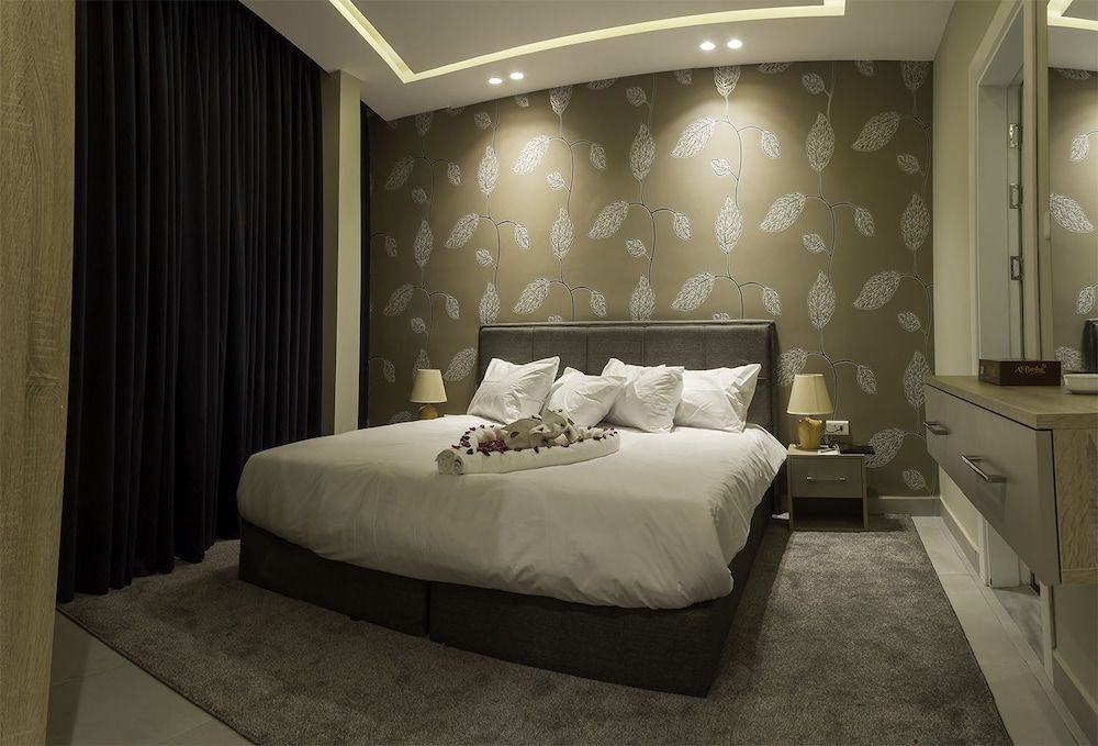 undefined Sahara Gulf Hotel and Apartments 5