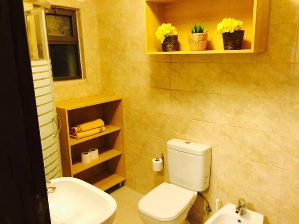 undefined The Royal Luxury Lion Patio 10