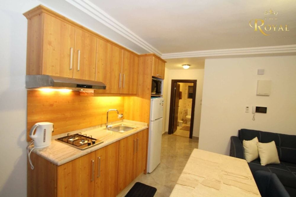 undefined The Royal Luxury Superior King 3