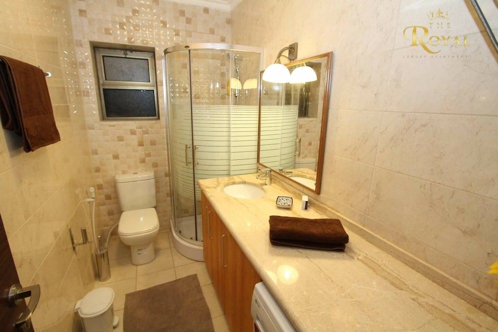 undefined The Royal Luxury Superior King 9