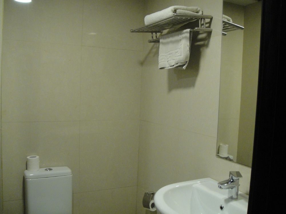 undefined Art Hotel Downtown 7