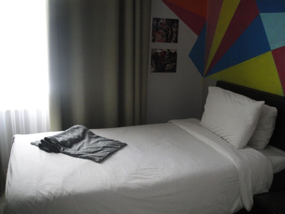 undefined Art Hotel Downtown 10