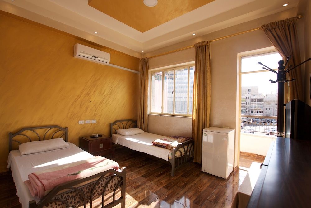 undefined Shurooq Shams Hotel & Tours By Sunrise