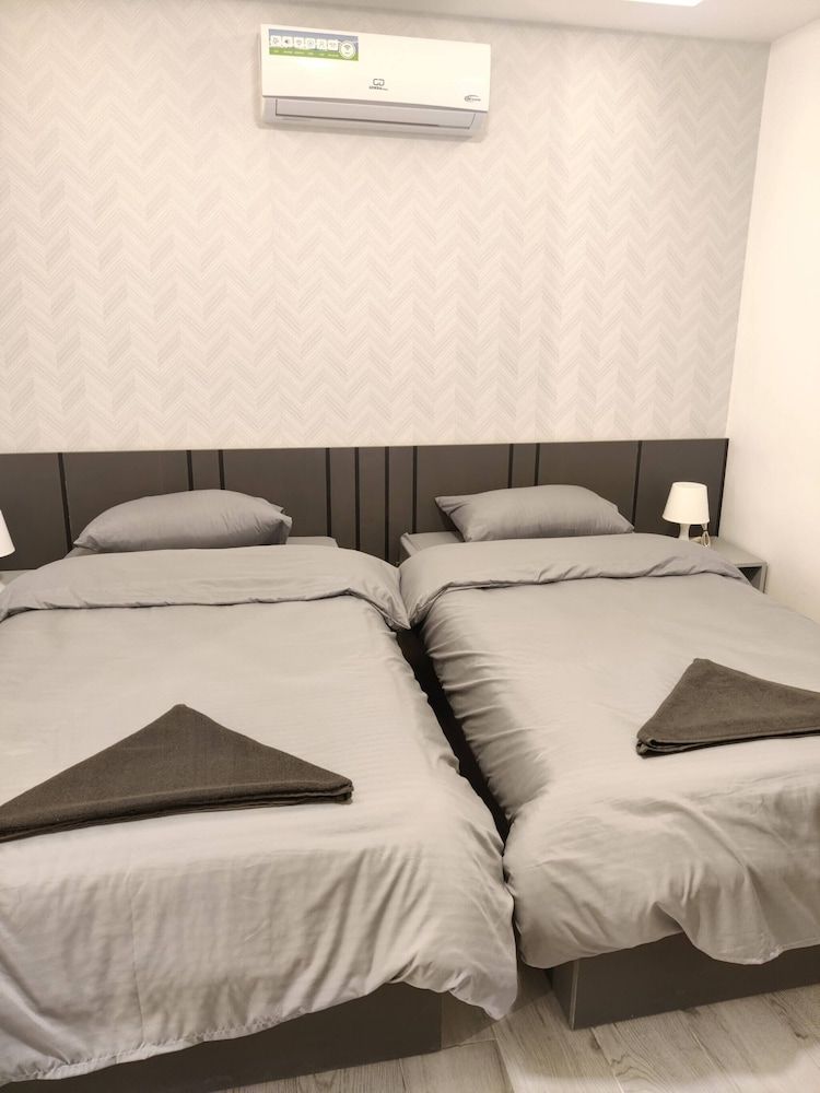 undefined Luxury Room 42m Near Downtown And All Services 4