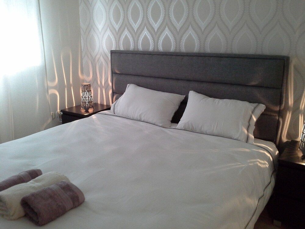 undefined Impeccable 2-bed Apartment in Amman