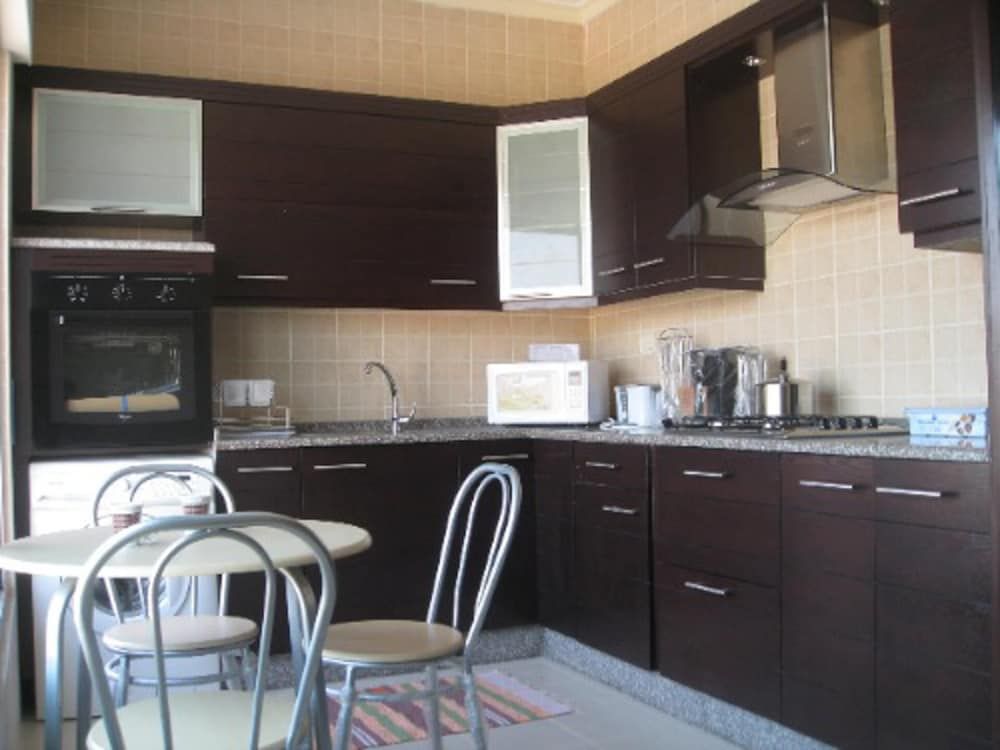 undefined Impeccable 2-bed Apartment in Amman 7
