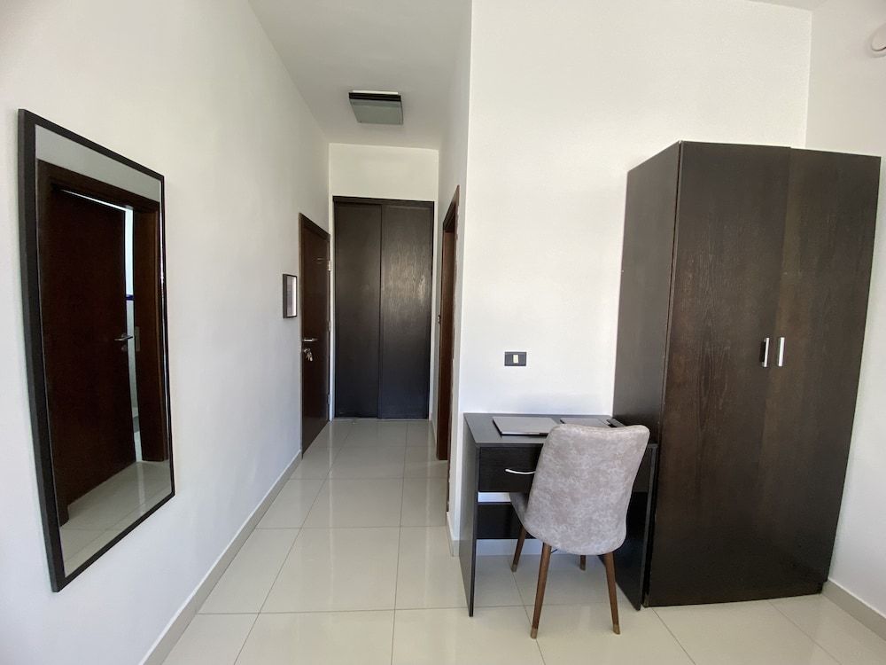 Lemon Tree Residence Basic Double Room 20