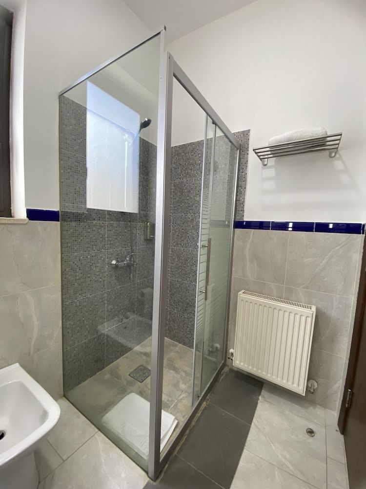 Lemon Tree Residence Basic Double Room 17