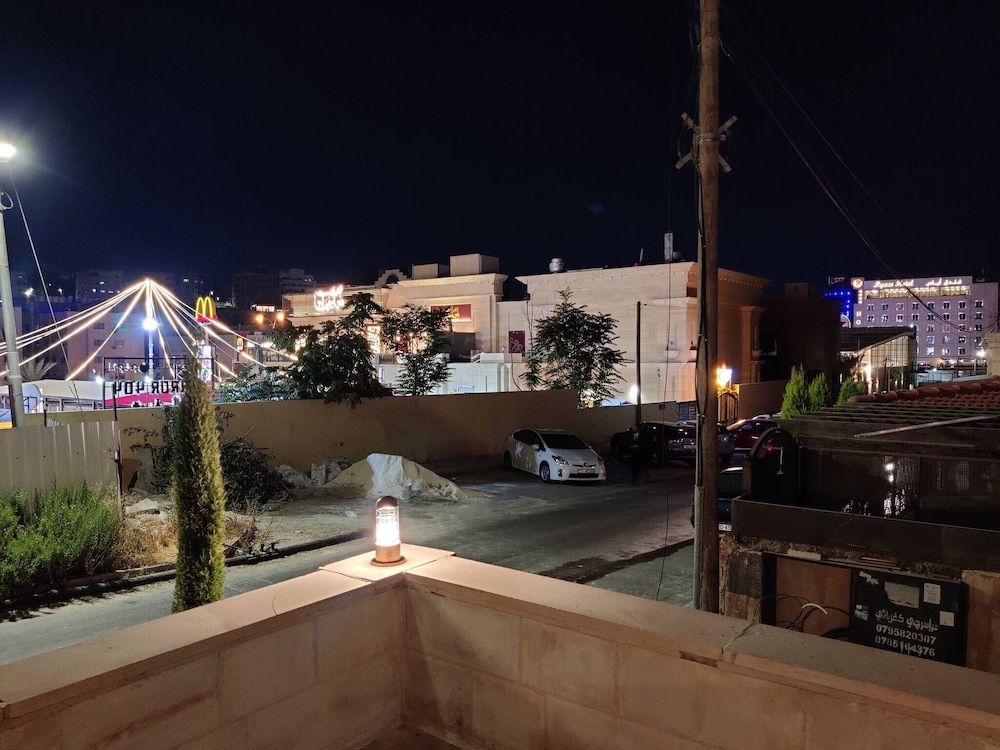 3 Bedroom Apartment Of 200 Square M With Terrace Apartment, 3 Bedrooms, Smoking 30
