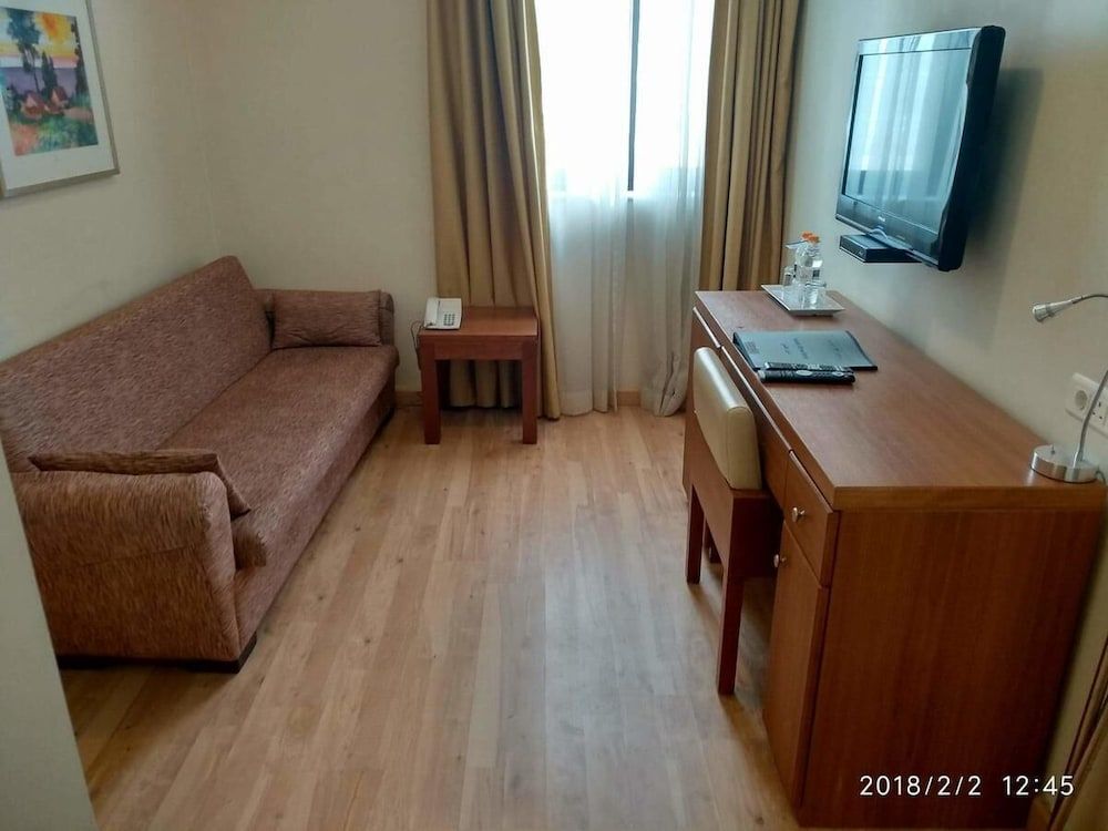 undefined Misk Hotel 10