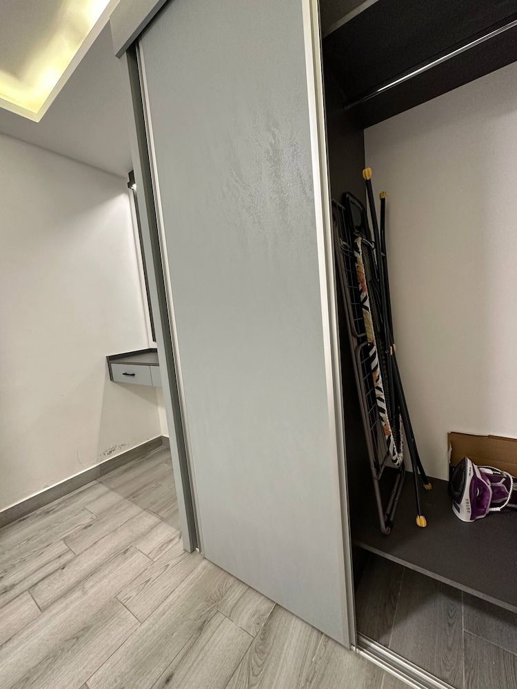 Privet Apartment 37 for Three Near Downtown Kh&sh Apartment, 1 Bedroom, Accessible, Smoking 17