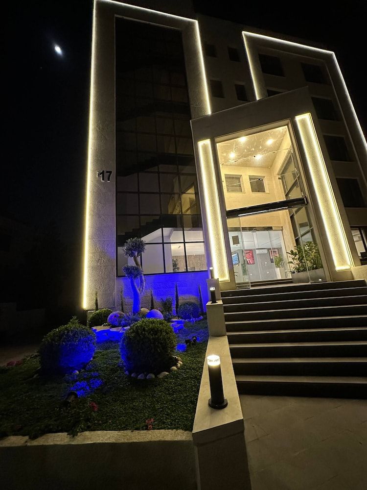 undefined Privet Apartment 37 for Three Near Downtown Kh&sh 2