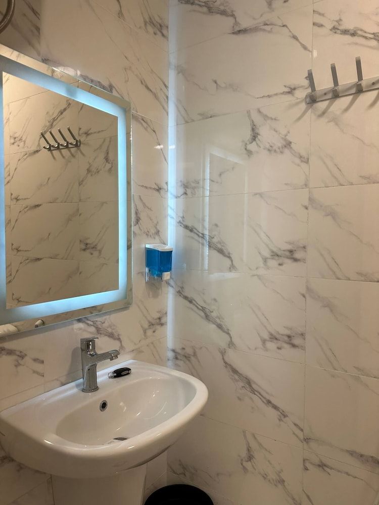 undefined Private 33near Downtown Kh&sh 6