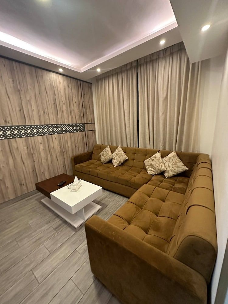 undefined Apartment For Rent Khaldi 5