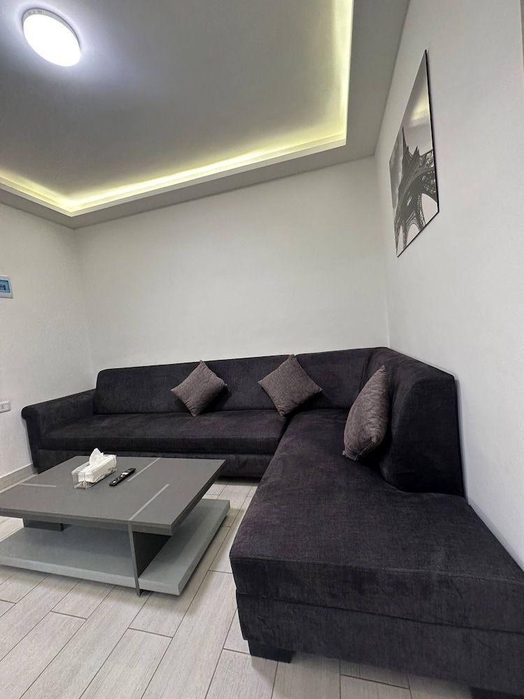 undefined Luxury Room 03 Near Downtown 10